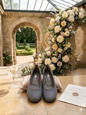 SAS Women's Comfortable Sparkle Ballet Flats in Gray NWOT Size 12M